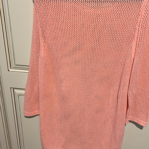 Women’s peach colored open weave sweater size large - Picture 3 of 3